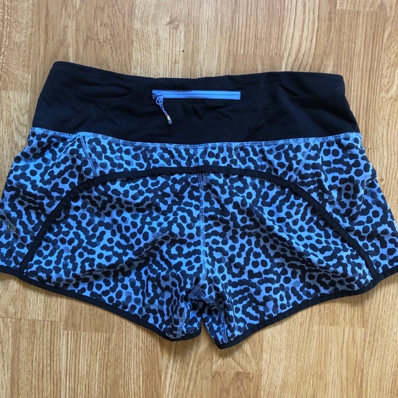 Lululemon running shorts - Picture 3 of 3